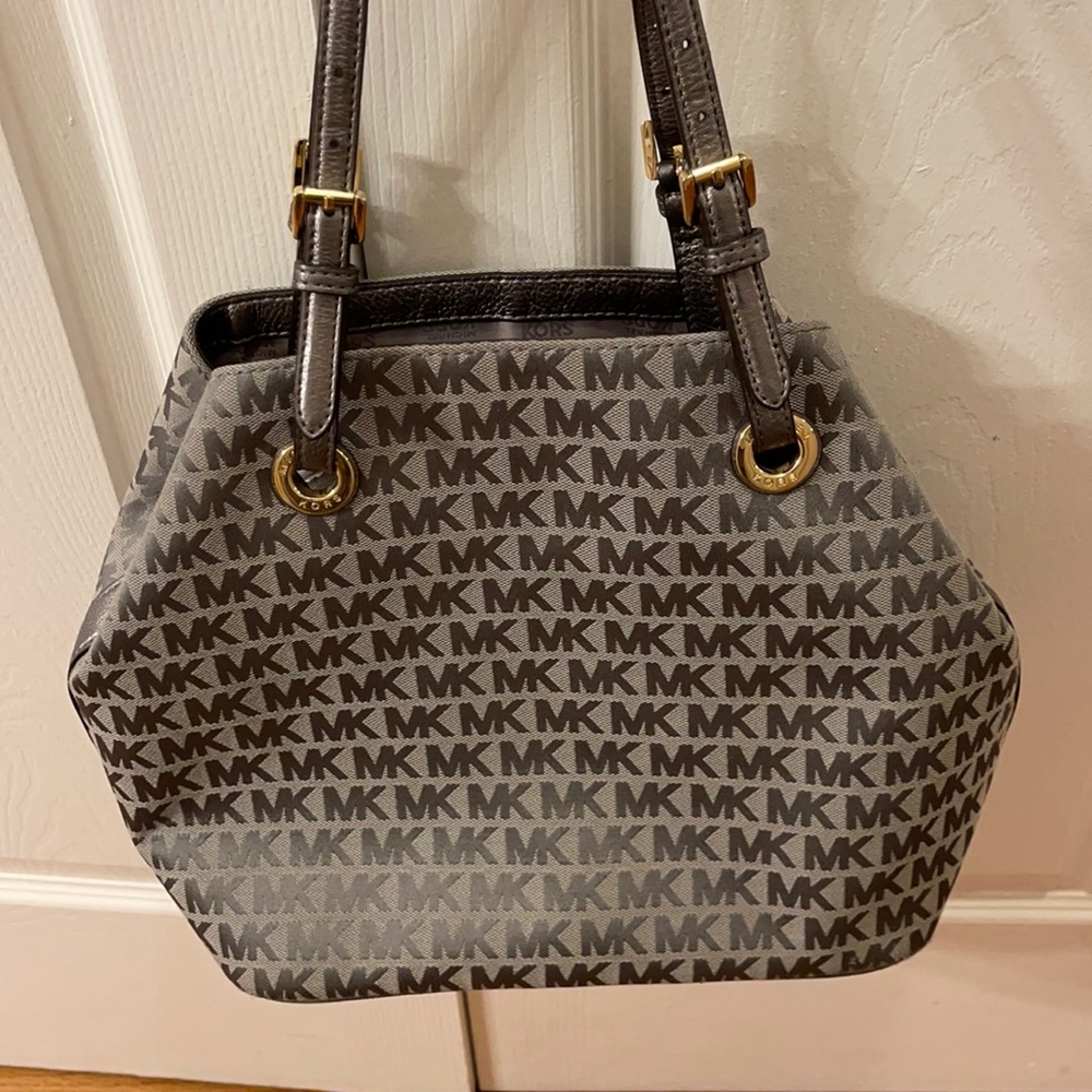 MK hand shoulder bag